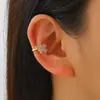 Ear Cuff de Moda Versátil de Lujo Ligero Transfronterizo Europeo y Americano Clip para Oreja sin Perforación para Mujeres Pendientes de Corazón Mariposa Copo de Nieve