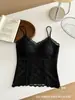 Camisola de tela cepillada para otoño e invierno con sujetador incorporado, con detalles de encaje francés en la espalda, un diseño sin costuras y una estética pura y seductora
