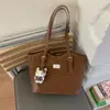 Bolsa Tote 2025 Inverno Novo Design Versátil Simples Bolsa de Ombro Tendência Moda Bolsa de Mão Estampa de Leopardo Bolsa Grande