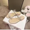Sandalias de hadas para mujer, tacón de plataforma impresionante, zapatillas de verano sin cordones de tacón medio, zapatos franceses con pedrería, moda 2026 con un toque de alta gama