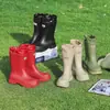 Botas de chuva fashion quentes de cano médio para adultos, novas botas de borracha impermeáveis antiderrapantes com cordão, botas curtas resistentes ao desgaste, sapatos d'água espessados