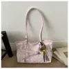 Bolso tote de cinturón de lunares de gran capacidad para mujer, nuevo modelo de verano 2026, simple y fresco, bolso de hombro de gran capacidad para el día a día