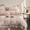 Renda plissada à mão~ veludo esculpido tridimensional retrô francês veludo de leite conjunto de quatro peças versão coreana roupa de cama de veludo coral inverno