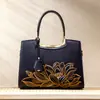 Nova bolsa bordada estilo nacional estilo chinês bolsa vermelha de alta qualidade bolsa de casamento presente para mãe bolsa transversal