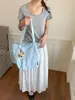 Bolso de mujer transfronterizo, bolso de hombro de lona de gran capacidad, nuevo bolso casual para el antebrazo Henggeng, bolso tipo tote moderno y ligero para la clase