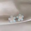 Pendientes de Borlas con Flores Nuevas de Primavera 2026 Nuevo Estilo Dulce de Resort Costero Pendientes Únicos y Hermosos