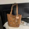 Bolsa de Lona Otoño e Invierno Retro Bordada Bolso de Hombro Gran Capacidad Linda Bolsa Tote Gatito de Felpa Estilo Coreano Bolsa de Tela