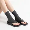 Meias plissadas estilo japonês, finas e macias, confortáveis e respiráveis, com um toque de luxo, design de ponta aberta e polainas plissadas para mulheres