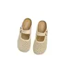 Sandálias de Verão Femininas com Tela e Biqueira Aberta para Uso Externo 2026 Novas Sapatilhas Meias Planas Vazadas Respiráveis Estilo Francês Slip-On