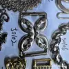 Etiquetas Pequenas de Metal para Roupas, Acessórios de Ferragens para Malas, Placas de Identificação de Liga de Zinco, Etiquetas com Logo de Letras