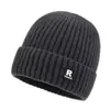 Gorro de punto liso para otoño e invierno para hombres y mujeres, gorro de lana grueso y cálido, gorro versátil con borde enrollado, gorro de punto para exteriores