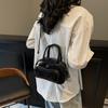 Primavera e verão super popular pequena bolsa feminina 2025 nova moda versátil bolsa transversal bolsa de boliche de alta qualidade