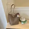 Bolso Tejido Mujer 2026 Nuevo Diseño Pequeño de Nicho Gran Capacidad Bolso de Hombro Mujer Moda Tendencia Bolso Tote de Paja Retro