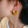 Pendientes de Aro Ancho en Forma de C Bañados en Oro Estilo Minimalista con un Diseño de Arco de Mosaico Espejado Sencillo y Elegante, Pendientes Transfronterizos