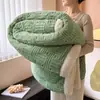 Manta Suave de Felpa de Algodón Jacquard Lana de Cordero Hogar Dormitorio Edredón Engrosado Dormitorio Siesta Manta Suave Cálida Transfronterizo