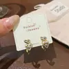 Novos Brincos de Argola em Esmalte com Estampa de Leopardo para Mulheres, Pino de Prata, Simples, Compactos, Design Exquisito, Estilosos, Brincos Vintage