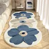 Tapete de imitação de caxemira com padrão floral fresco e formato único, uma adição luxuosa e elegante ao seu quarto, perfeito como um tapete longo e macio ao lado da cama ou tatame.