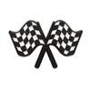 Broche periférico con temática de carreras transfronterizas, insignia de metal con forma de bandera a cuadros en blanco y negro retro, accesorios creativos personalizados
