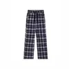 Calça masculina xadrez preta e branca, fina e estilosa para primavera e outono, com design retrô americano e corte reto relaxado