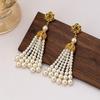 Brincos de Pérola Shijia Estilo Celebridade Agulha de Prata S925 Brincos Longos Elegantes Femininos Brincos Feitos à Mão com Contas