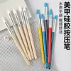 Pluma de Silicona para Press de Uñas con Mango de Madera, Diseño de Flor Tallada, Presionador de Pegatinas, Polvo de Espejo Mágico, Set Multifuncional de 5 Piezas, Herramientas para Nail Art al por Mayor