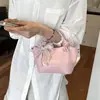 Bolsos populares para mujer de este año 2026 primavera-verano nuevo de moda elegante bolso pequeño cuadrado de hombro bolso cruzado de celebridad de internet