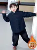 Jaqueta Acolchoada Jeans para Meninos Outono e Inverno 2025 Novas Roupas Super Bonitas para Crianças Roupas de Inverno Camisas e Tops para Meninos Tendência