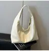 Bolsa Grande Capacidade Transfronteiriça Feminina 2026 Nova Retro Versátil Ombro Único Bolsa de Compras Simples Casual Bolsa Tote para o Dia a Dia