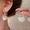 Brincos de Franja com Corrente de Flor Pérola Agulha de Prata Nicho Elegante Acessível Luxo Brincos de Alta Qualidade Brincos Modernos Versáteis para Mulheres