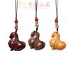 Yiming Xianyuan Palosanto Caballo del Zodiaco Colgante Cadena para Teléfono Móvil Caballo Tang Accesorios DIY Accesorios Colgante Caballo Sándalo Joyería
