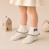 Calcetines Cortos de Encaje con Lazo para Niñas Estilo Dulce de Princesa Calcetines Infantiles Lindos Pastorales Cómodos Calcetines Tobilleros Venta al por Mayor
