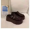 Populares zapatos Birkenstock de plataforma con suela gruesa, sin cordones, para mujer, nueva colección otoño 2026, cómodos, de punta cerrada, para exteriores, tipo zapatilla de media caña