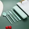 Amazon Juego Popular Transfronterizo de Cuchillo, Tenedor, Cuchara y Palillos de Paja de Trigo Cuatro Piezas Juego de Vajilla Portátil para Exteriores de Tres Piezas