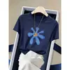 2026 Verano Nuevo Estilo Coreano Estampado Simple Versátil Básico Hombro Derecho Manga Corta Camiseta para Mujer Top de Algodón Puro Marca de Moda