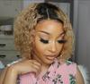 Peruca Feminina Europeia e Americana Comércio Exterior Cabelo Curto Cacheado Adereço de Cabeça para Meia-Idade Cabelo Curto Cacheado