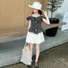 Camisa a Cuadros de una Sola Manga Corta para Niña 2026 Nuevo Verano Diseño Infantil Top Falda Tulipán Conjunto de Dos Piezas