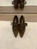 Zapatos Mary Jane de Tira Única Bajos de Tacón Rojo Pequeños Estilo Retro First Encounter para Mujer, Nuevo Estilo de Principios de Otoño, Perfectos con Faldas, de Cuero de Nicho y Elegante