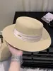Sombrero de paja de ala plana estilo francés para mujer, vacaciones de verano en la playa, sombrero de paja estilo 'old money', sombrero de protección solar para mujer, sombrero para el sol