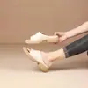 Sandalias populares de comercio exterior transfronterizo, de punta redonda, para uso exterior en verano, de suela plana, retro, cómodas, elegantes, versátiles, con suela suave