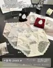 Hongxuan 2445 Terciopelo Satinado Gota de Agua con Diseño de Hojas Pequeñas y Lleno de Estilo, Adecuado para 45-55kg X