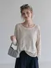Camiseta de manga larga a rayas color hueso con cuello redondo y espalda descubierta para mujer, nuevo top versátil de punto para el otoño, ideal para ir al trabajo