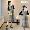 En Stock Nuevo Vestido de Punto Grueso Patchwork Otoño e Invierno Nicho Único Cuello en V Adelgazante de Maternidad Sirena