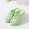Zapatos de Jardín Transpirables para Mujer Gelatina Jóvenes Nuevos Suela Gruesa Antideslizante Goma Suave Suela Blanda Agujero en la Punta Pantuflas para Mujer