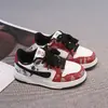Zapatos de Skate Bajos para Niños Niños 2026 Primavera Nuevos Clásicos Versátiles Zapatos de Estudiante Niñas Zapatos Deportivos Casuales Estilo Moderno
