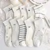 Calcetines Cortos para Mujer para Primavera y Verano, Calcetines de Algodón Delgados Completamente Blancos con Lazo, Encaje Rayado, Estilo Lindo Japonés, Calcetines de Media Caña para Estudiantes JK