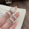 Anel Aberto de Zircônia Cravejado com Diamante de Luxo Leve Letra H Girassol Laço de Renda Anel Delicado para Empilhar Anel Super Fada