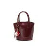 Bolso Cesta Estilo Nuevo y de Nicho, Sencillo y Casual, Moderno para el Trayecto Diario, Elegante y Versátil, Accesorio Colgante Creativo, Bolso de Hombro, Bolso Cubo