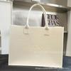 Bolsa de Feltro Personalizada Bolsa de Armazenamento Publicitária para Empresas Bolsa de Presente Mão Desenho Animado Bolsa Tote dos Correios Bolsa de Presente Portátil