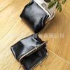 Bolsa para monedas de cuero PU negro, cómoda y amigable para los negocios, con clip plateado, casual, novedosa y portátil para mujer