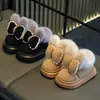 2026 Novo Modelo Chinelos de Algodão para Crianças para o Inverno, Sapatos de Algodão para Meninas para Dentro e Fora de Casa, Chinelos de Algodão Quentes para Crianças Maiores e Bebês